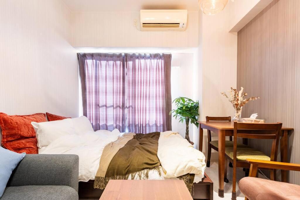 Private Rental: Authentic Local Experience Apartamento